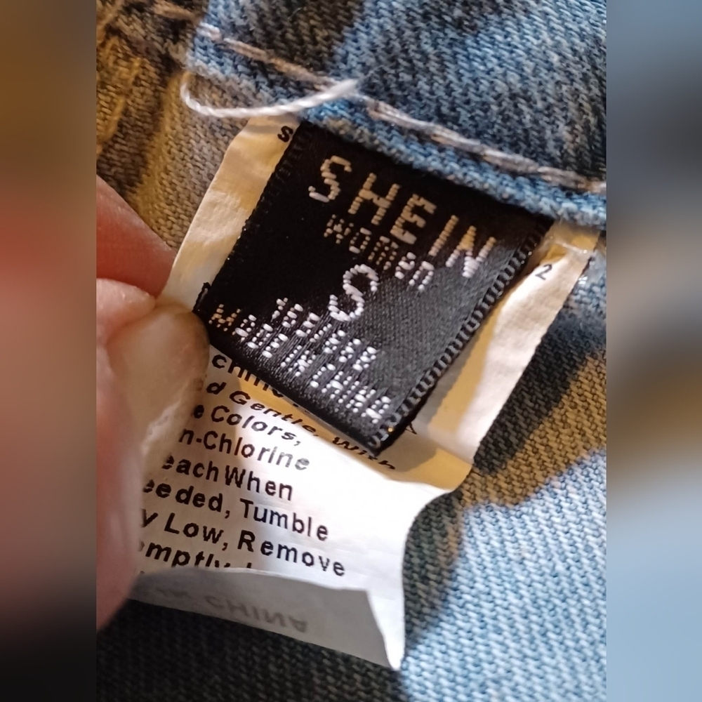 Shein Light Blue Stone Washed Distressed Denim Jeans - Picture 5 of 9